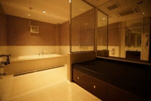 ROOM-109